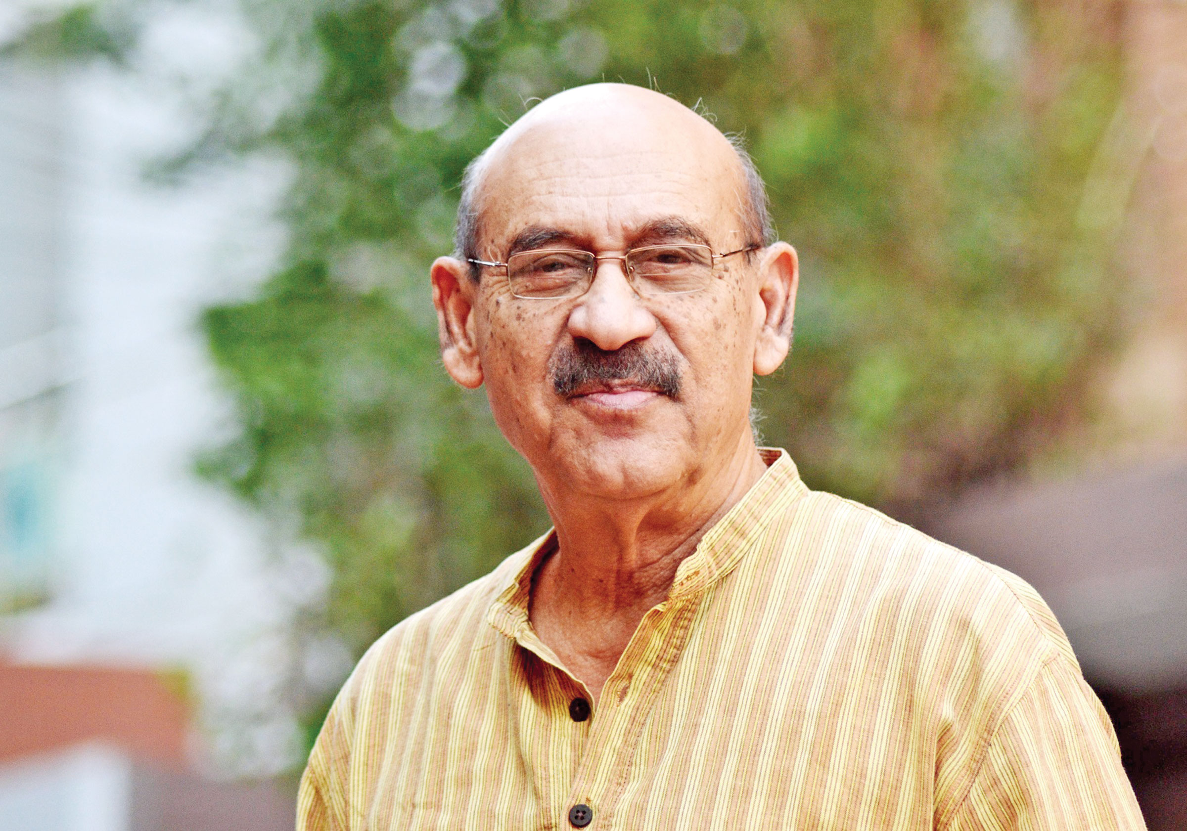 তারকা নয়, শিল্পী হওয়ার চেষ্টা থাকতে হবে