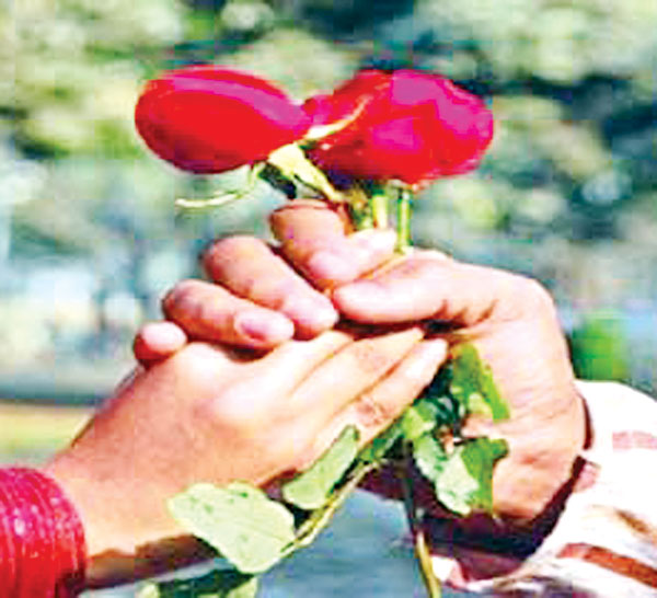 বিশ্ব ভালোবাসা দিবস আজ