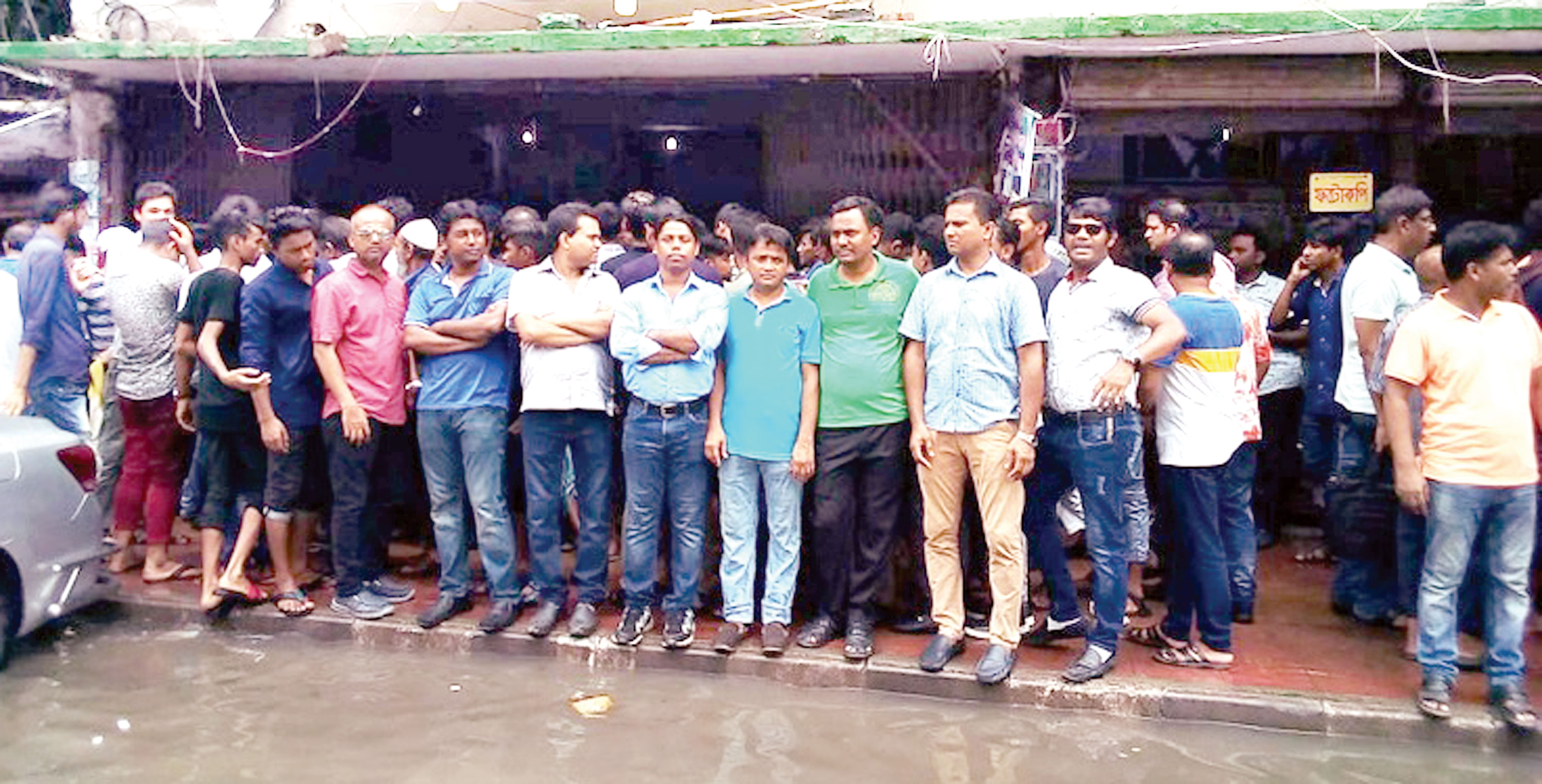 রোববার থেকে কঠোর কর্মসূচির হুশিয়ারি ছাত্রদলের বিক্ষুব্ধদের
