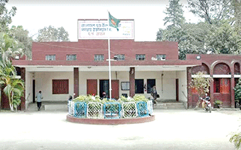 চার হাজার একর জমি বেহাত হাত গুটিয়ে মিল্কভিটা