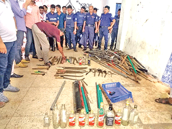 নোবিপ্রবি হল থেকে অস্ত্র ও মাদক উদ্ধার
