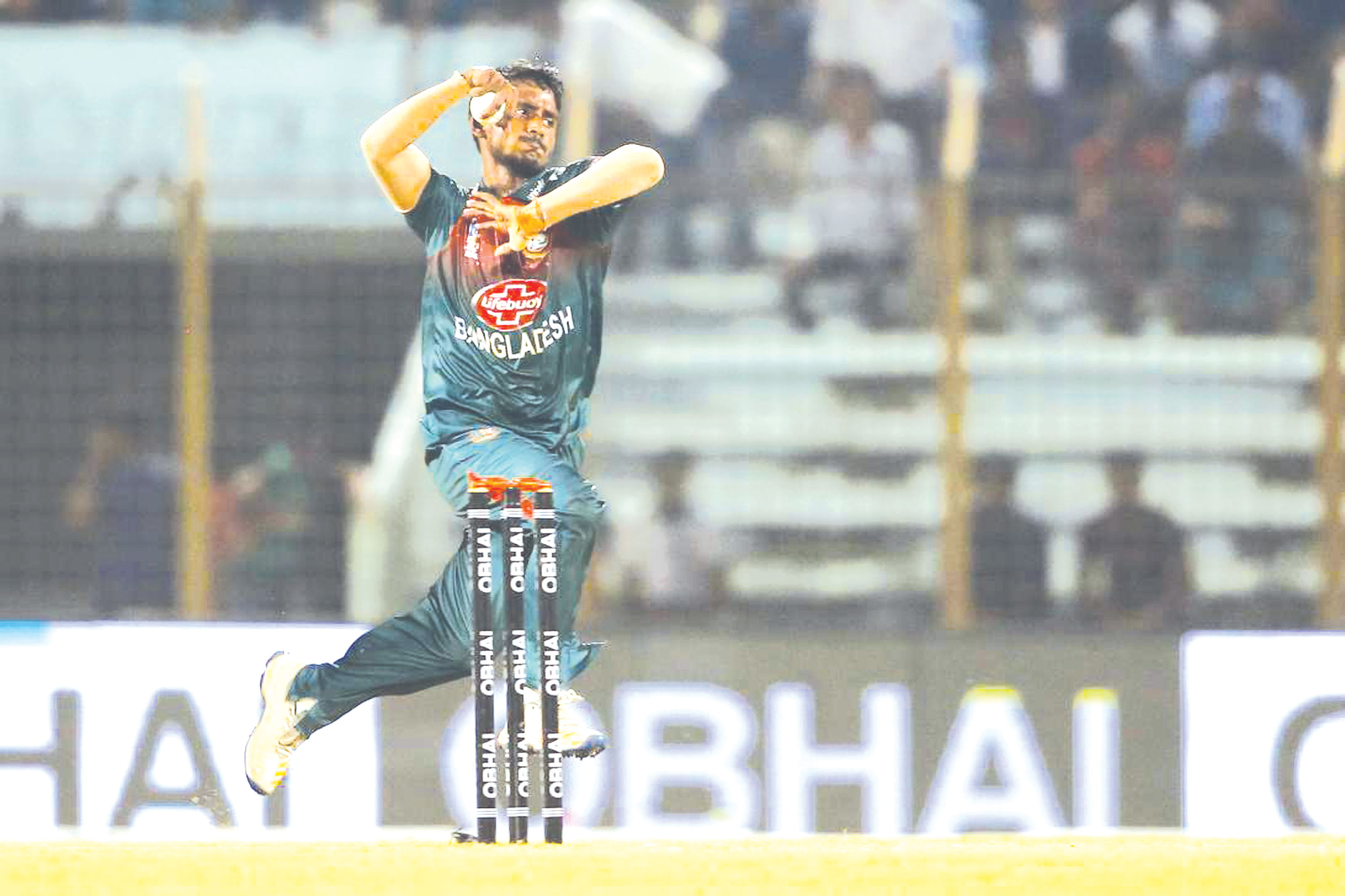 স্বপ্নিল অভিষেকের সঙ্গী চোটের ছোবল