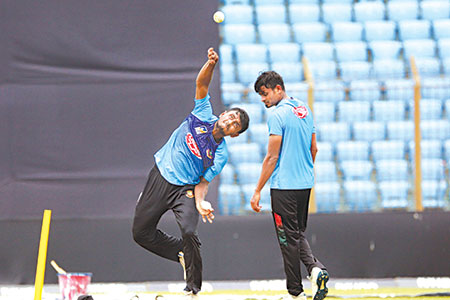 ফাইনালের আগে আফগান পরীক্ষা