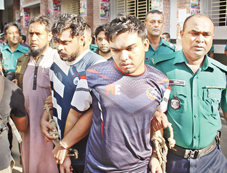 বুয়েট ছাত্রলীগের ১০ নেতা কর্মী ৫ দিনের রিমান্ডে