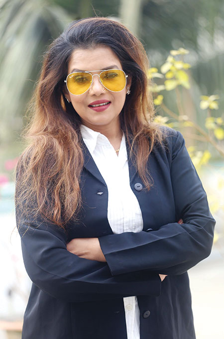 ফের মঞ্চে রোজী সিদ্দিকী
