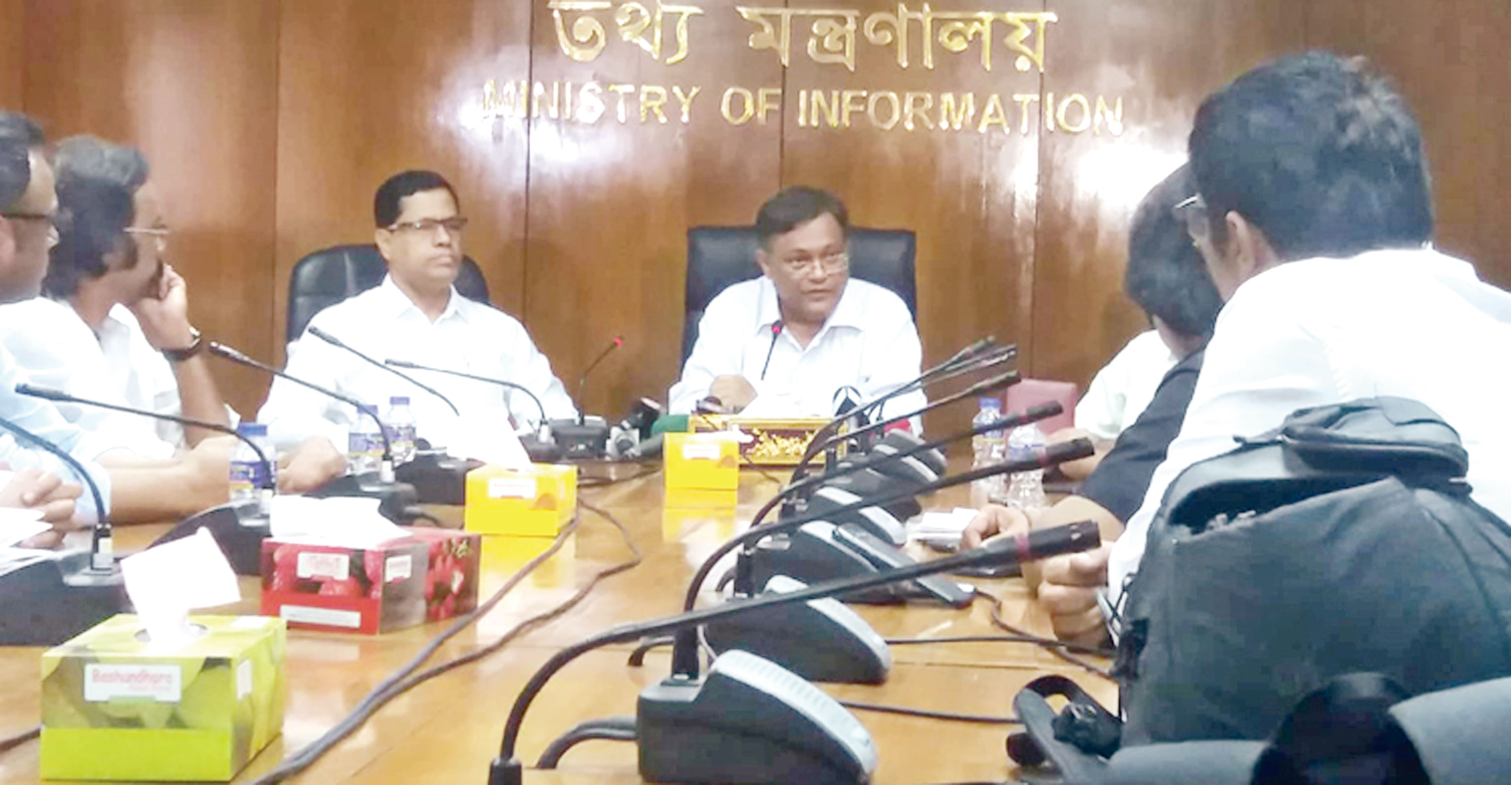 ভিন্ন মতের জবাব আক্রমণ করে হয় না: তথ্যমন্ত্রী