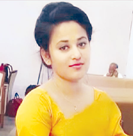 এমপি রতনের স্ত্রী ঝুমুর বরখাস্ত