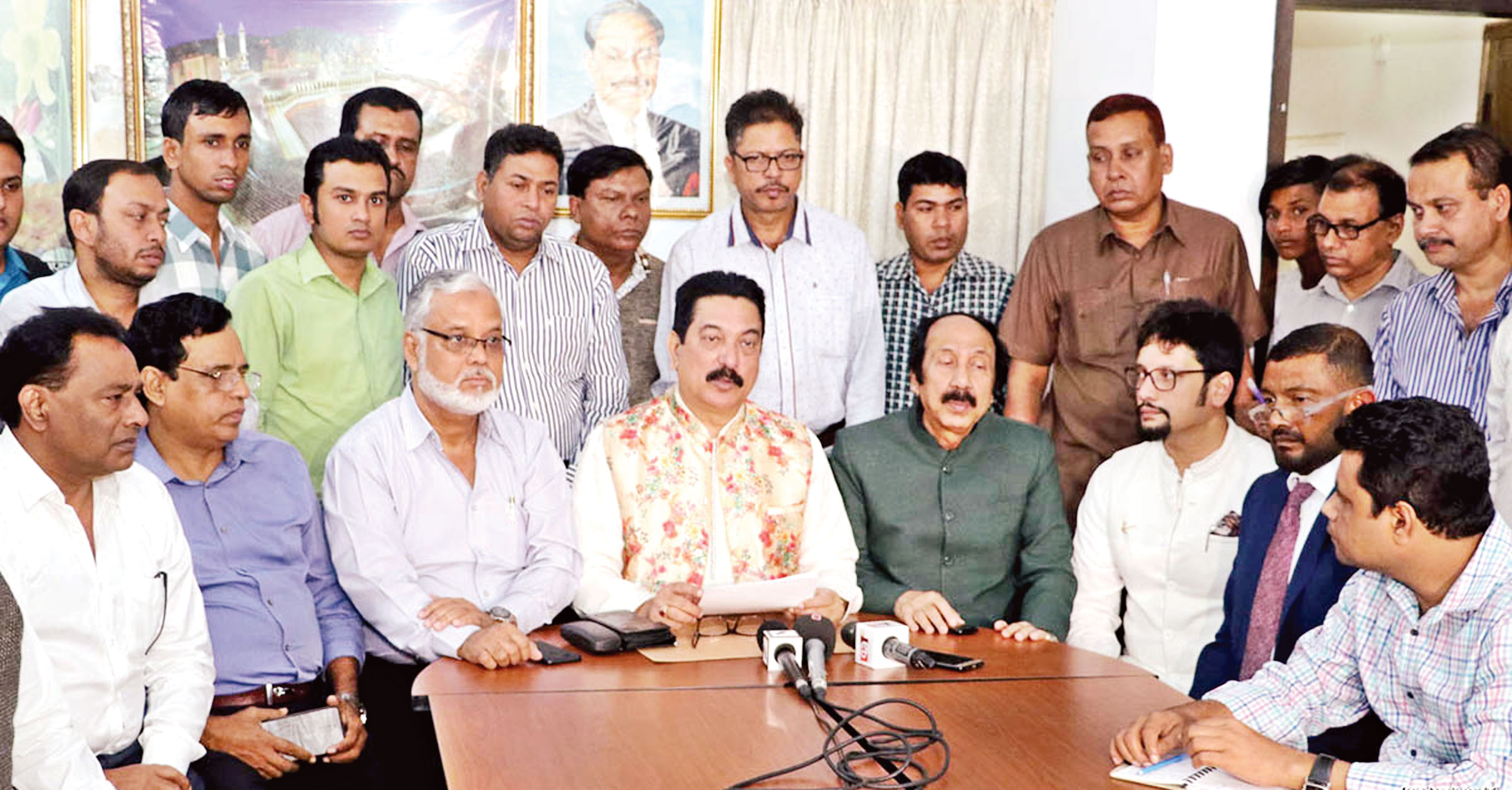 শহীদ নূর হোসেনকে নিয়ে কটূক্তির জন্য রাঙ্গার দুঃখ প্রকাশ