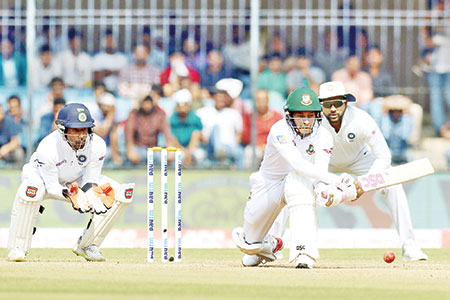 ভুলে ভরা ম্যাচে বিব্রতকর হার