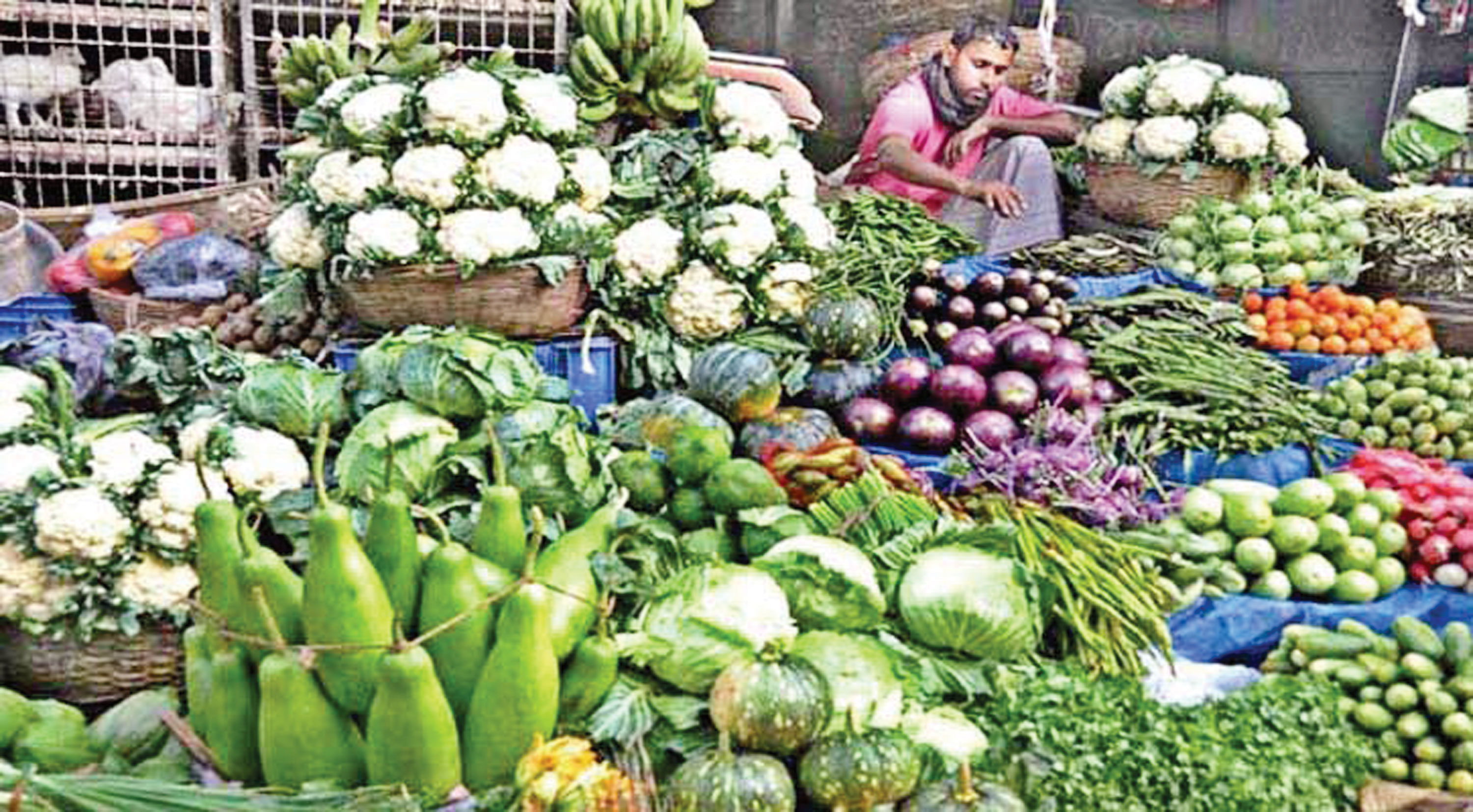 রাজধানীতে সবজির বাজার এখনো অনেকটা স্থিতিশীল