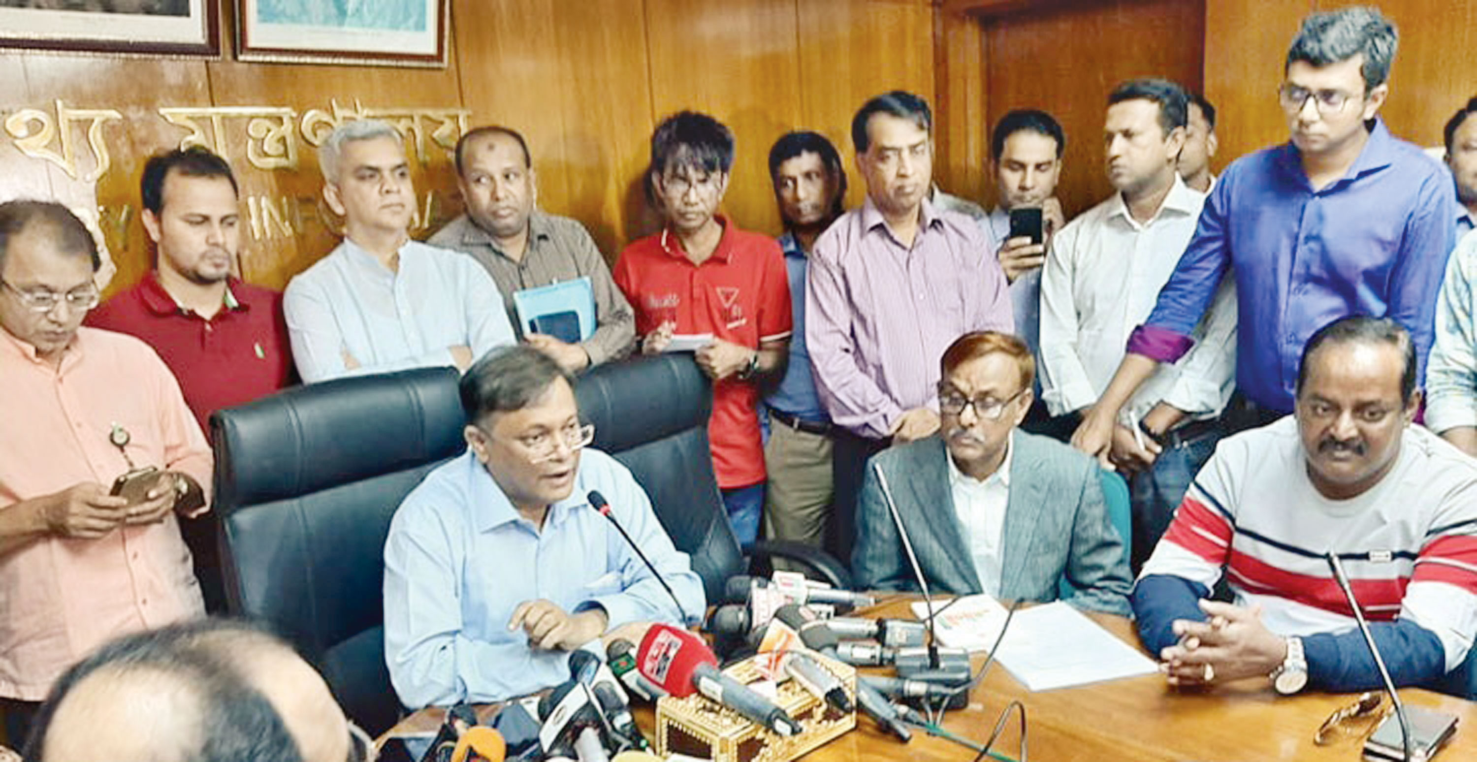 বাংলা চলচ্চিত্র বিশ্ববাজার দখল করবে: তথ্যমন্ত্রী