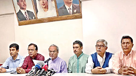 সরকার আবার আগুন নিয়ে খেলা শুরু করেছে: রিজভী
