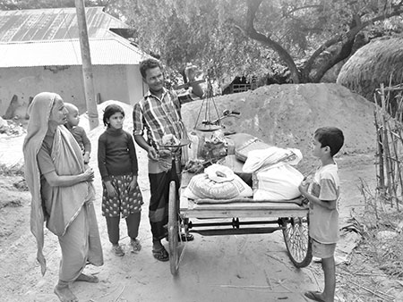 তানোরে ধানের বদলে মিষ্টি