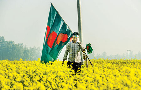 জাতির বিজয় দিবস আজ
