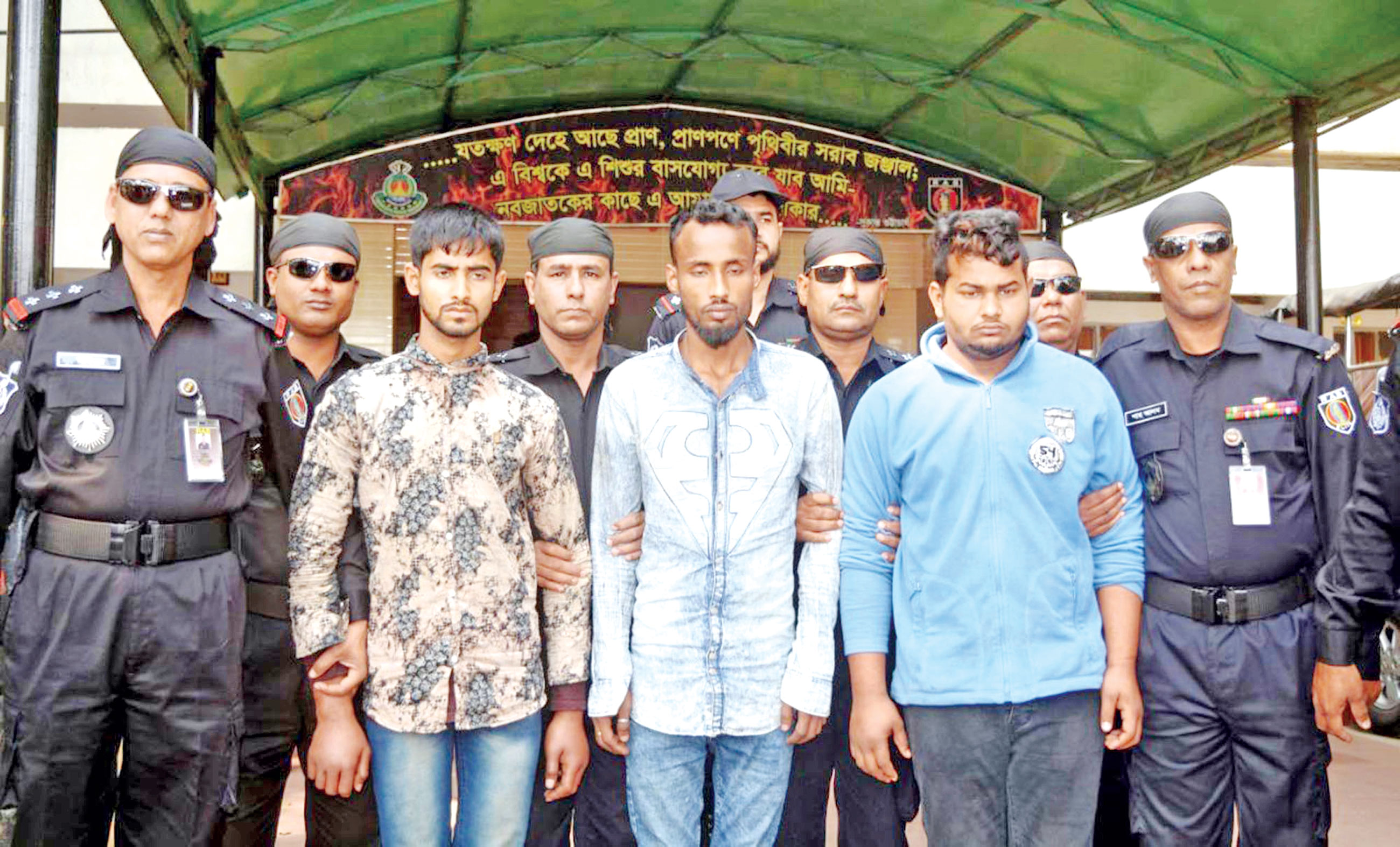 মোবাইল-স্বর্ণালঙ্কার নয় ওদের টার্গেট ছোট যানবাহন