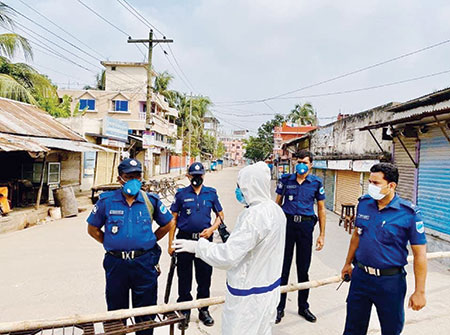 ৬ জনের মৃতু্য, বিভিন্ন এলাকা লকডাউন
