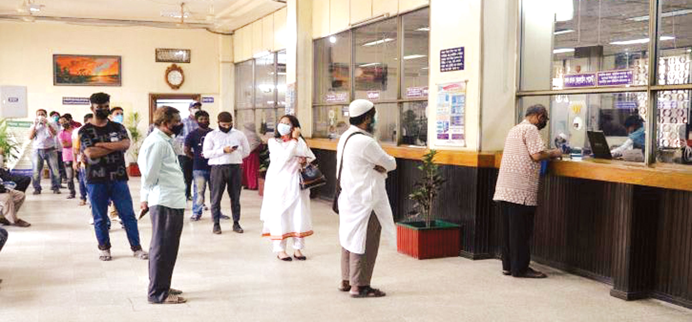 ব্যাংকে গ্রাহকের উপস্থিতি বাড়েনি