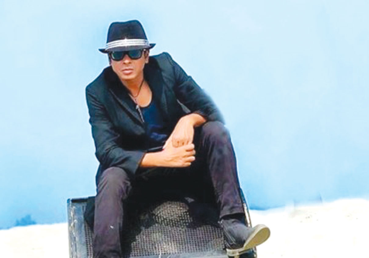 আসছে সানির 'নজরবন্দি'