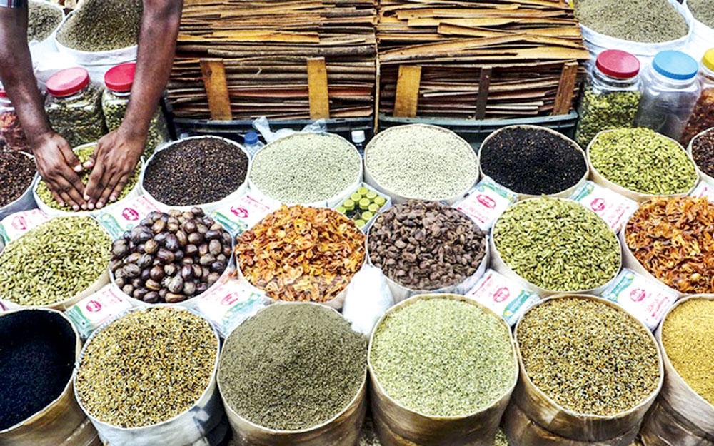 কোরবানির ঈদের আগে মসলার বাজার চড়া