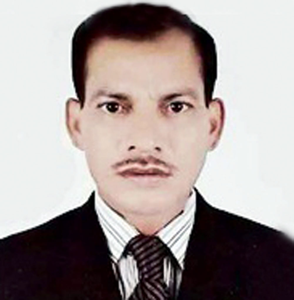 ঢাকায় ব্যবসায়ীকে ডেকে নিয়ে খুন