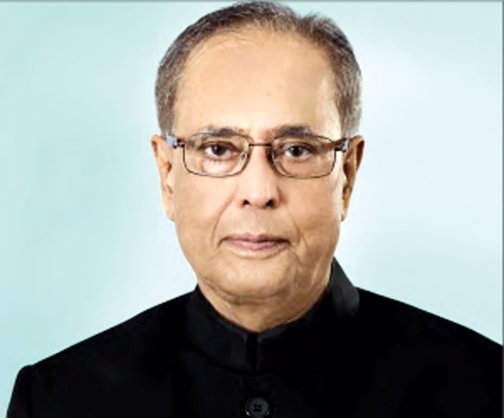 গভীর কোমায় প্রণব মুখার্জি