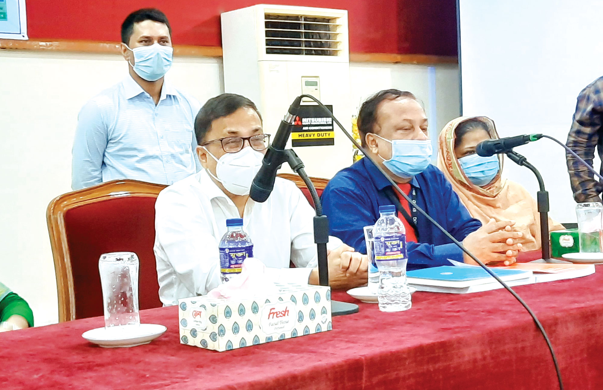 চিরায়ত চিকিৎসা পদ্ধতিকে মূলধারায় আনার আহ্বান স্বাস্থ্য