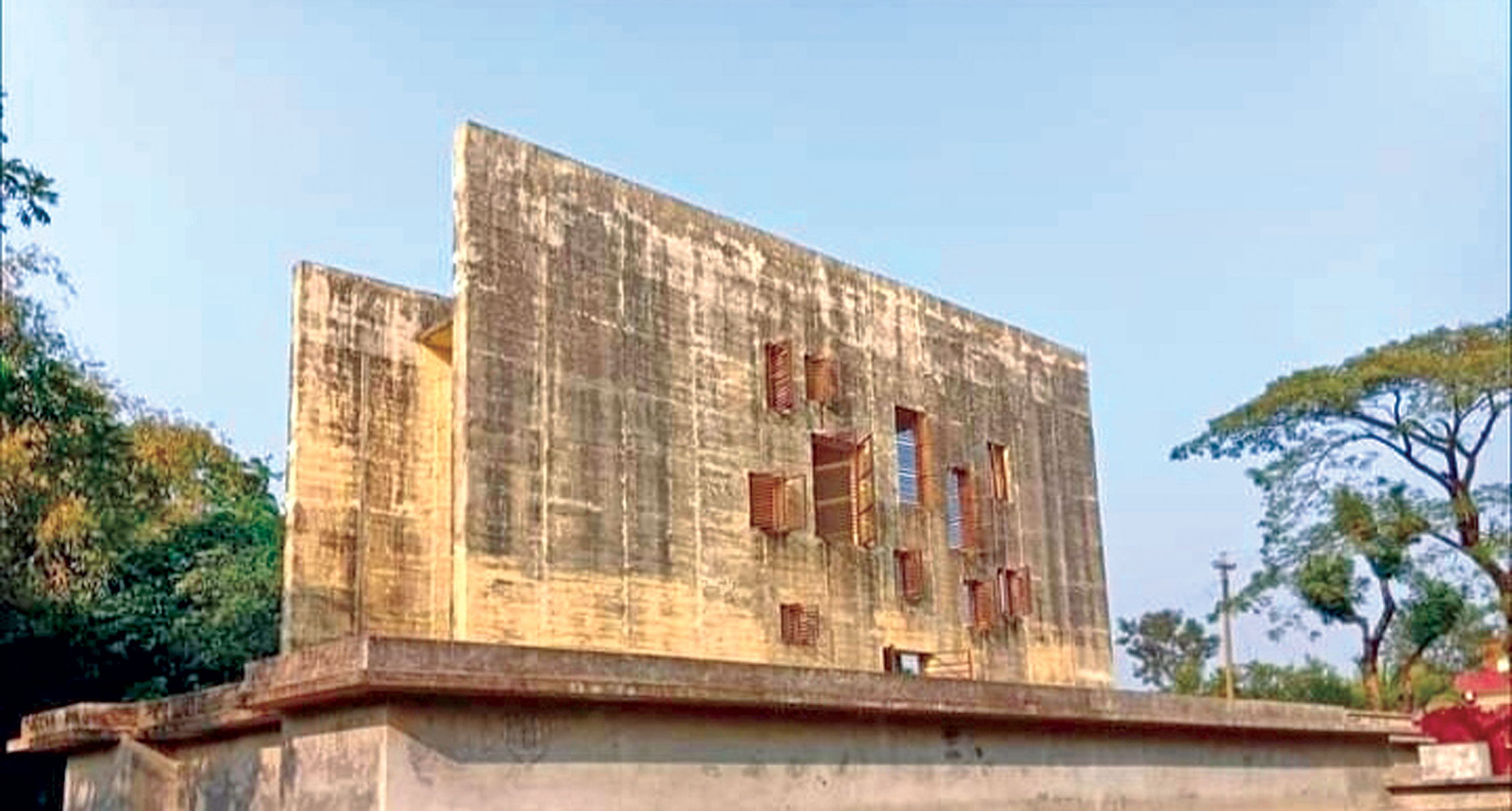 মহেষখলা মুক্তিযুদ্ধ স্মৃতিসৌধ