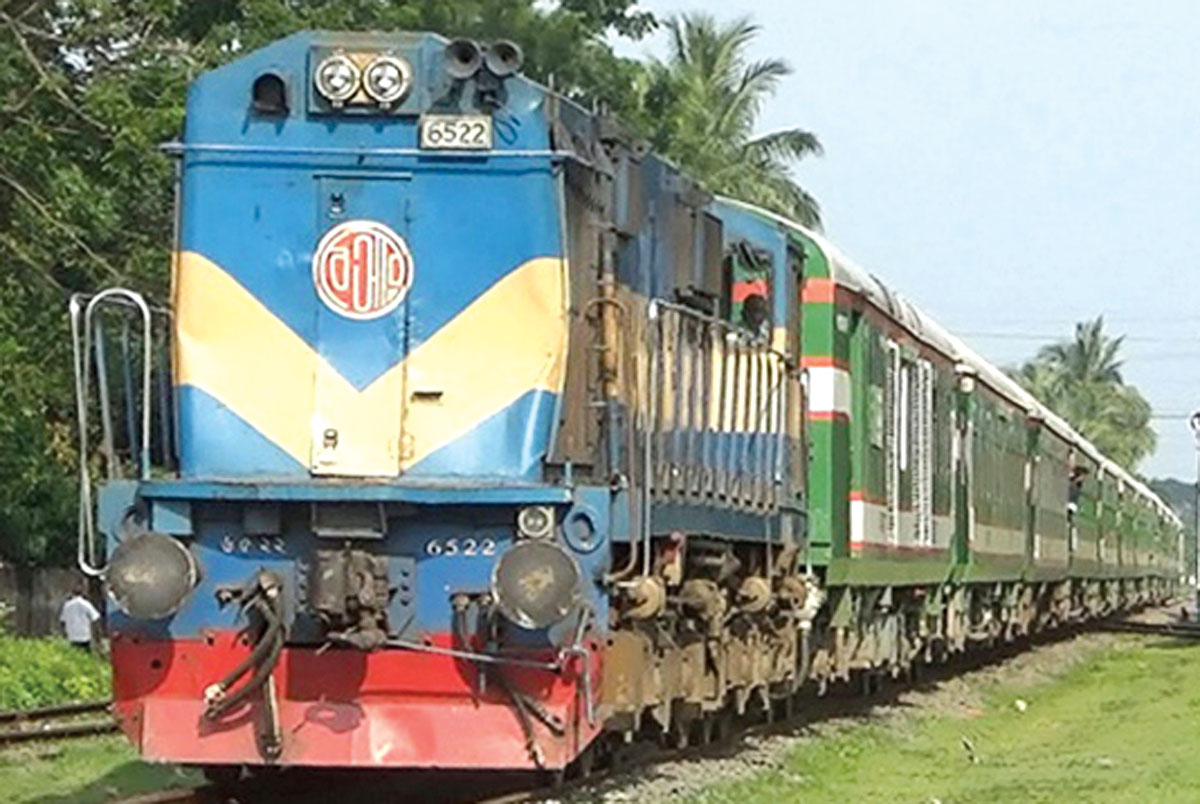 রেলে গতি বাড়াতে ১১শ' কোটি টাকার বগি ও ইঞ্জিন