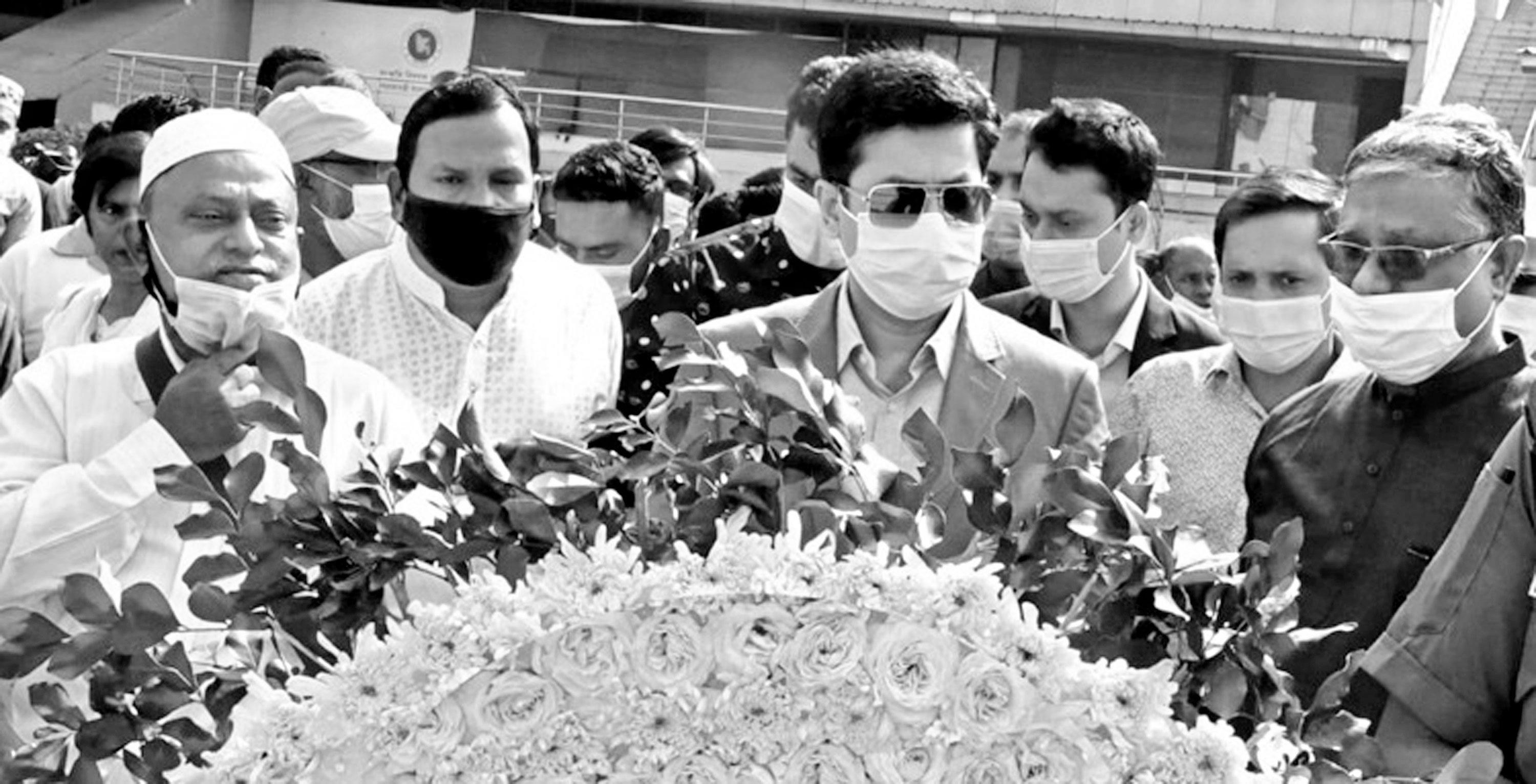 ক্রীড়াঙ্গনকে ঐতিহ্যের ধারায় ফেরানোর স্বপ্ন ছিল বাদল রায়ের : তাপস