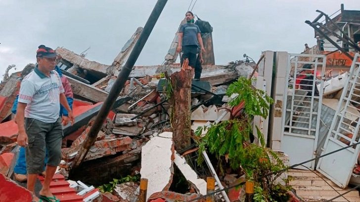 ইন্দোনেশিয়ায় ভূমিকম্পে নিহত বেড়ে ৩৪
