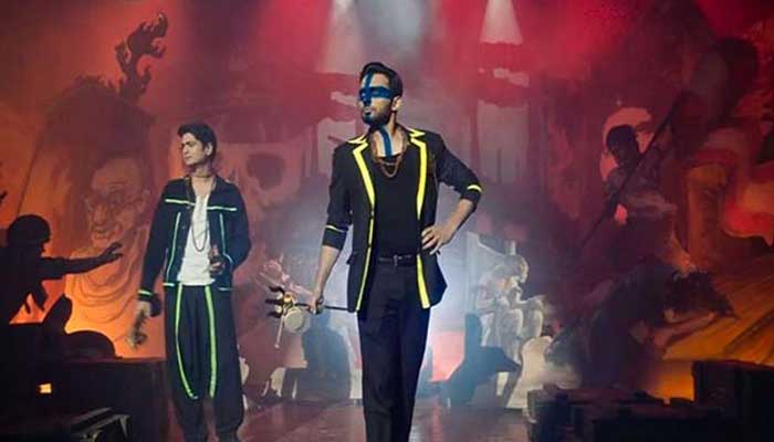 তোপের মুখে ‘তাণ্ডব’-এ সংশোধনী