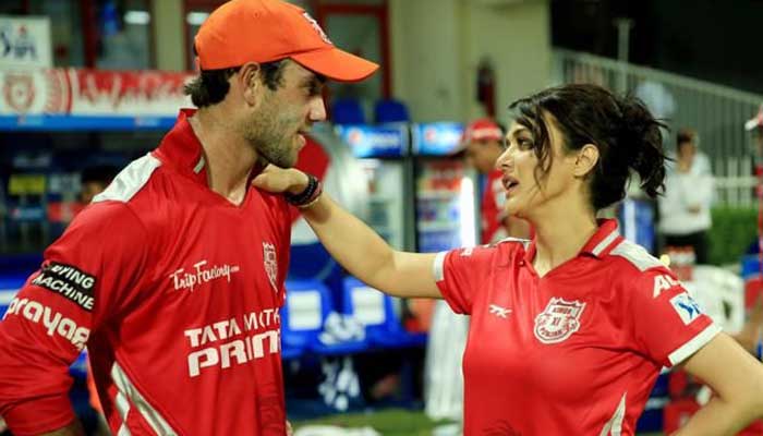 ​ম্যাক্সওয়েলকে উচিত শিক্ষা দিলেন প্রীতি!