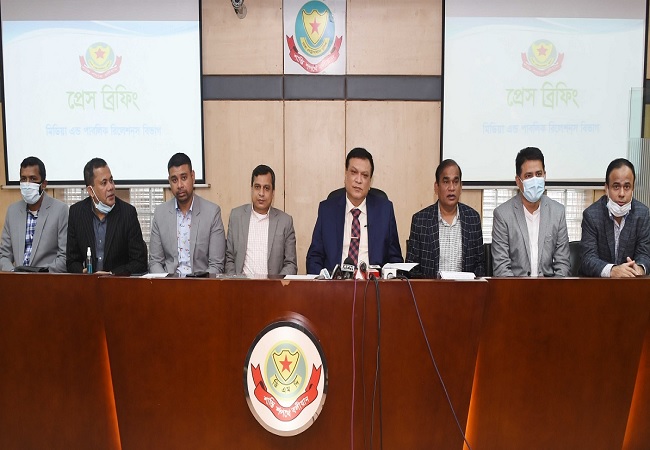 ডাকাতি ছিনতাই ও চুরির অভিযোগে গ্রেফতার ৩৪