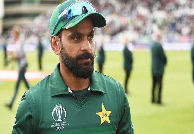 মিসবাহকে প্রশংসায় ভাসালেন হাফিজ