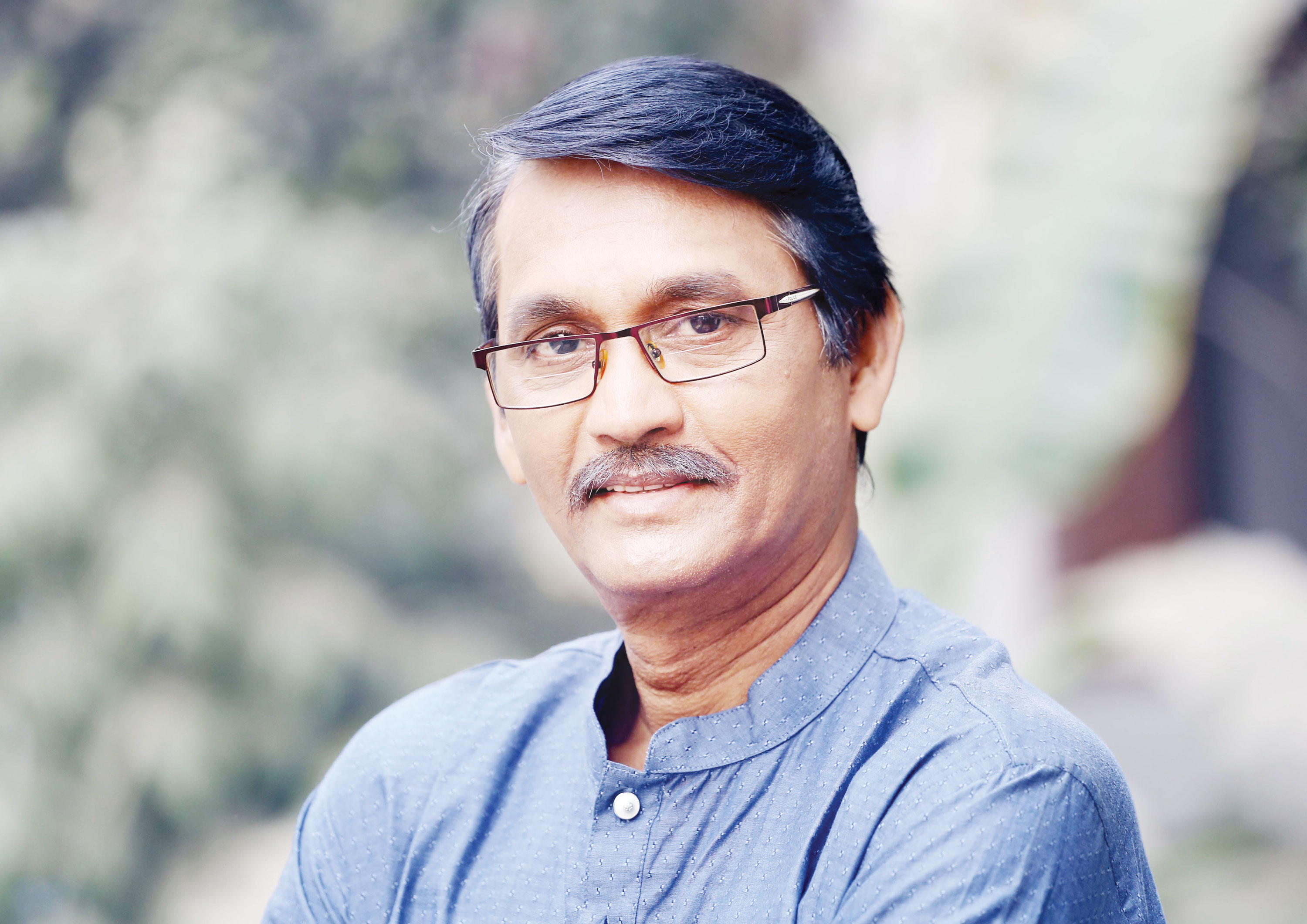 নিয়মতান্ত্রিক জীবনযাপন করতে চাই