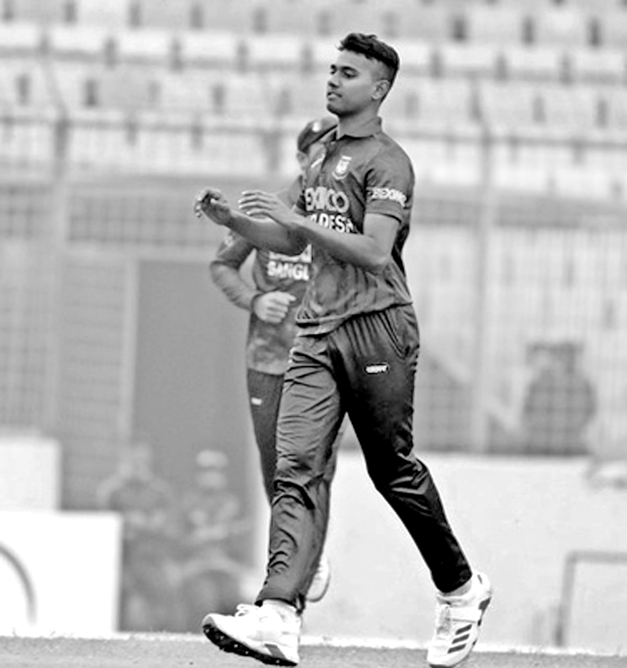 ঘাম ঝরানোর দাম পেয়েছেন হাসান