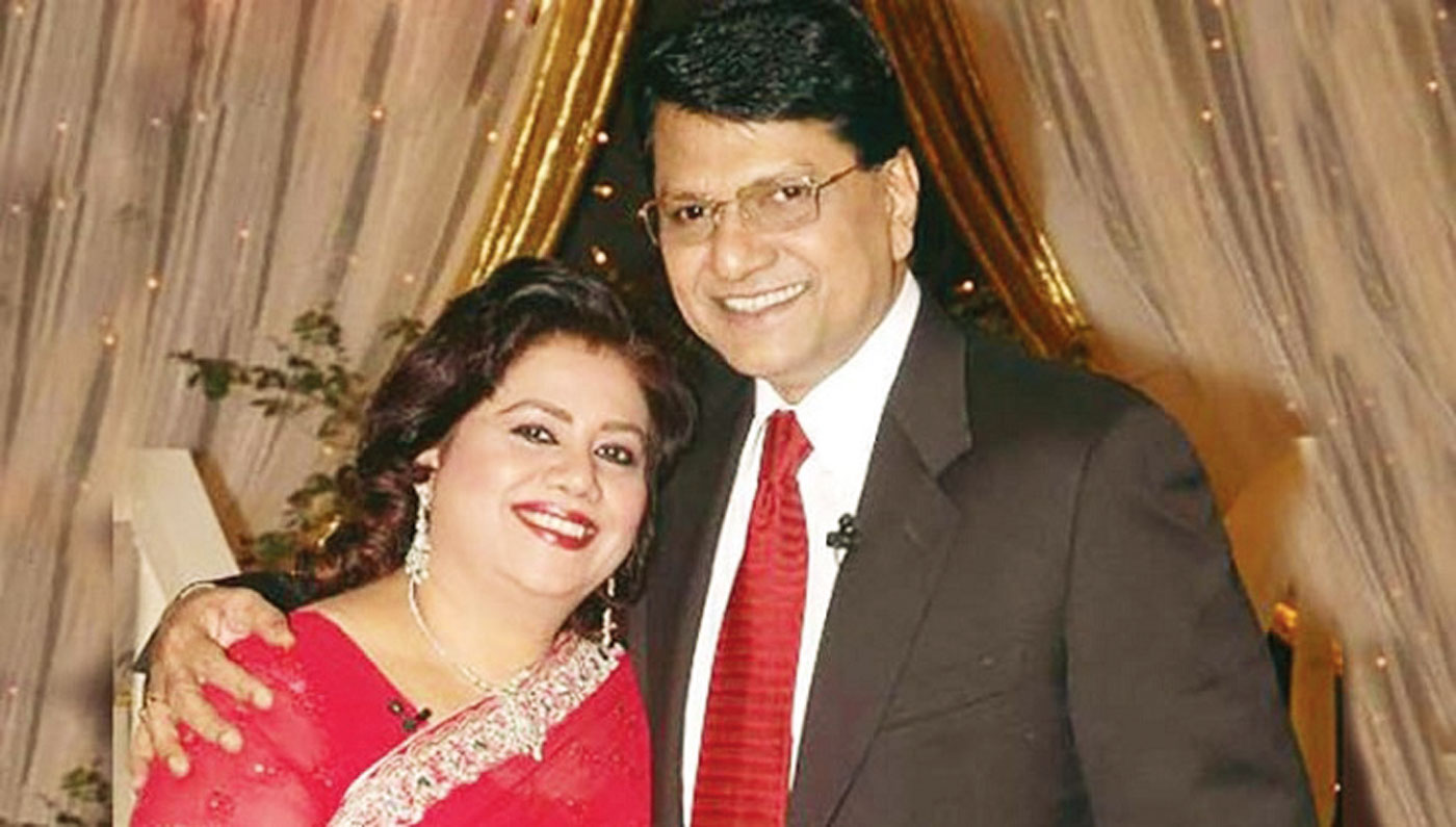 ভালোবাসার তারকা দম্পতি