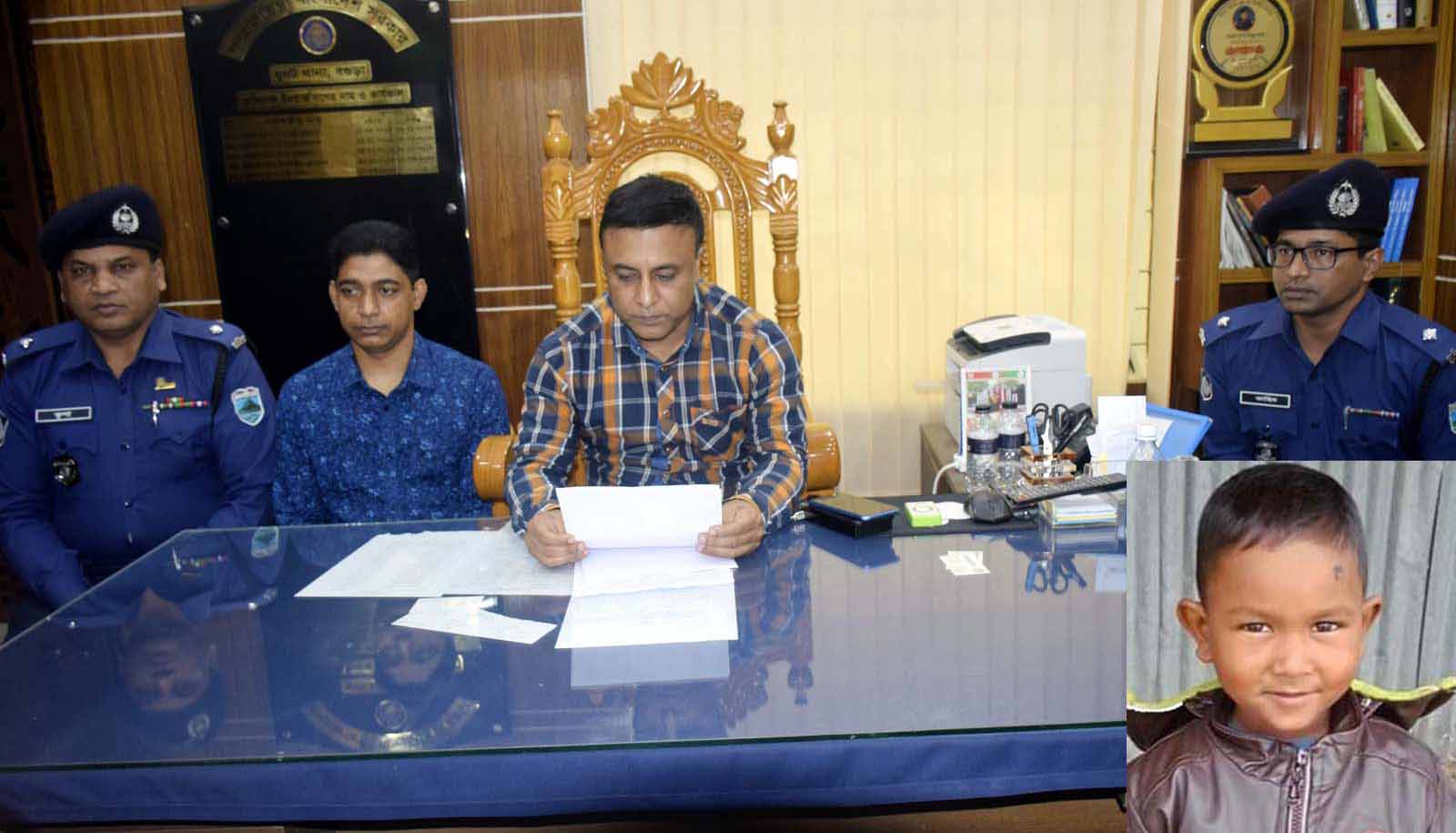 ​ধুনটে বড় ভাইয়ের সঙ্গে খেলতে খেলতেই  গলা কেটে প্রাণ যায় ছোট ভাইয়ের !