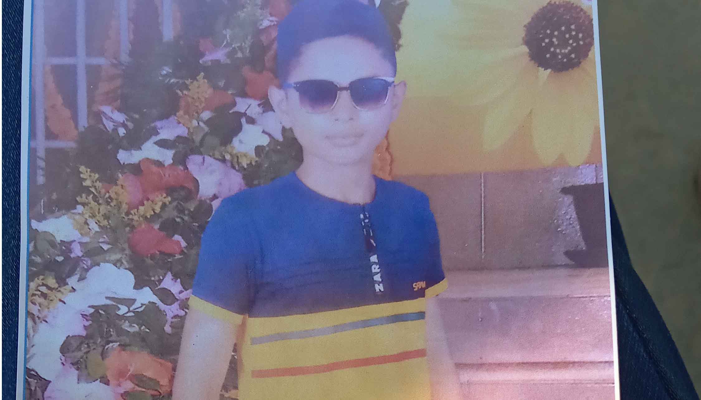 বদলগাছীতে ১মাসেও সন্ধান মিলেনি স্কুল ছাত্র সিহাবের