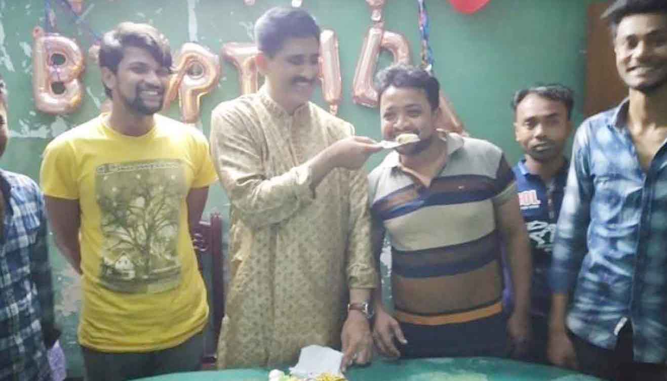 চাটখিল পৌর মেয়রের জন্মদিন পালন