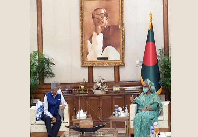 আলোচনার মাধ্যমে ভারতের সঙ্গে সমস্যা সমাধানের আশা প্রধানমন্ত্রীর