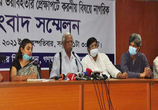 করোনার দ্বিতীয় ঢেউ মোকাবিলায় বিশেষজ্ঞ কমিটি গঠনের পরামর্শ