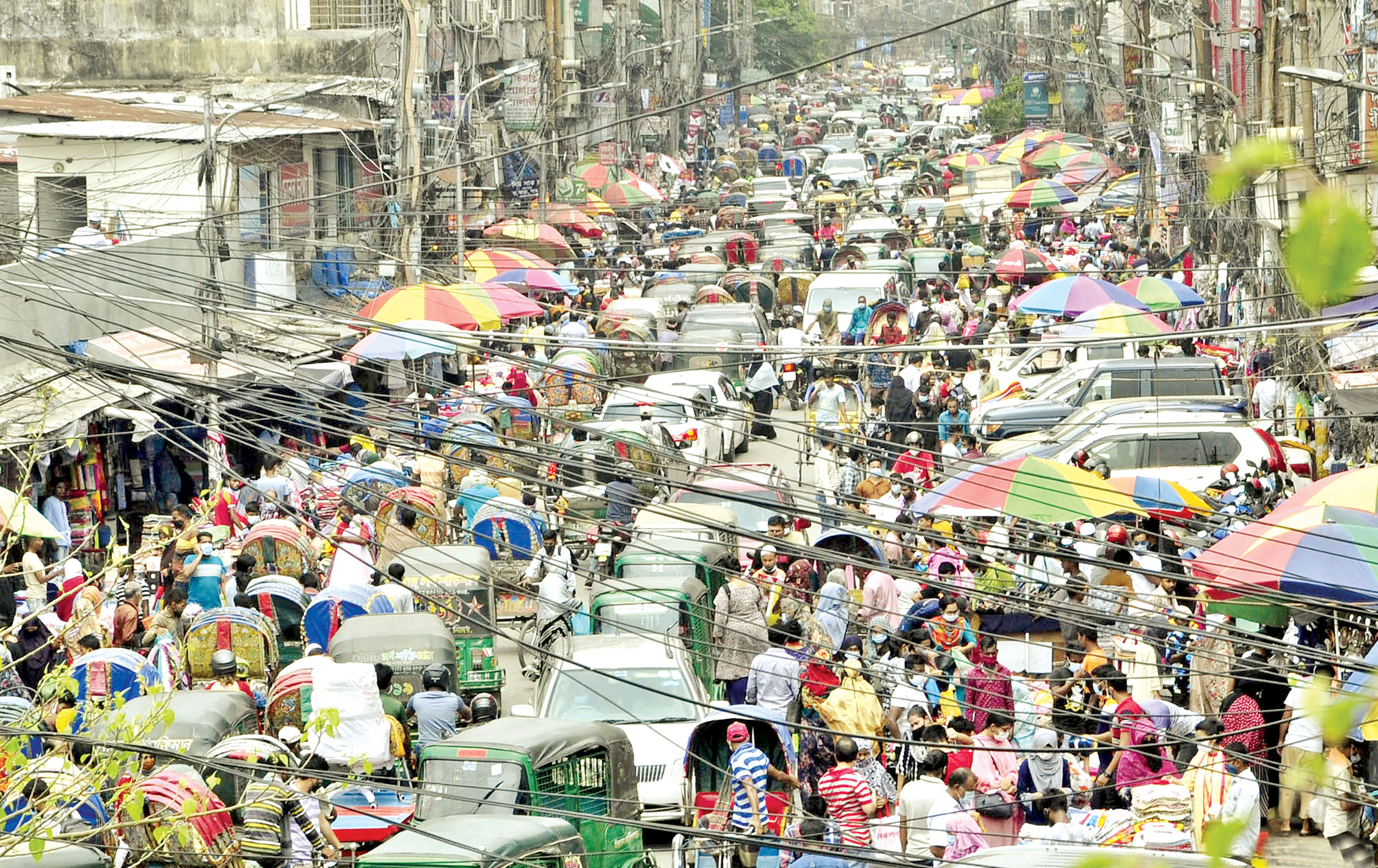 প্রতিদিন ভাঙছে পুরনো রেকর্ড