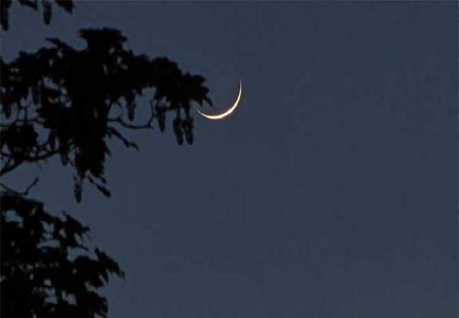 রমজানের চাঁদ দেখা গেছে, কাল থেকে রোজা