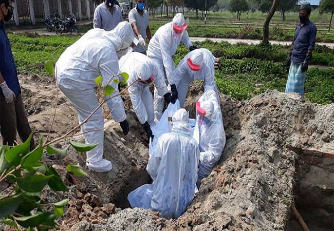 করোনায় একদিনে আরও ৯১ জনের মৃত্যু, শনাক্ত ৪৫৫৯