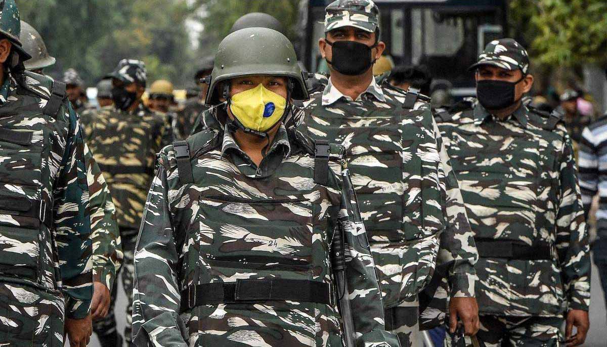 করোনা মোকাবেলায় সেনাবাহিনীর সহায়তা চাইল দিল্লি
