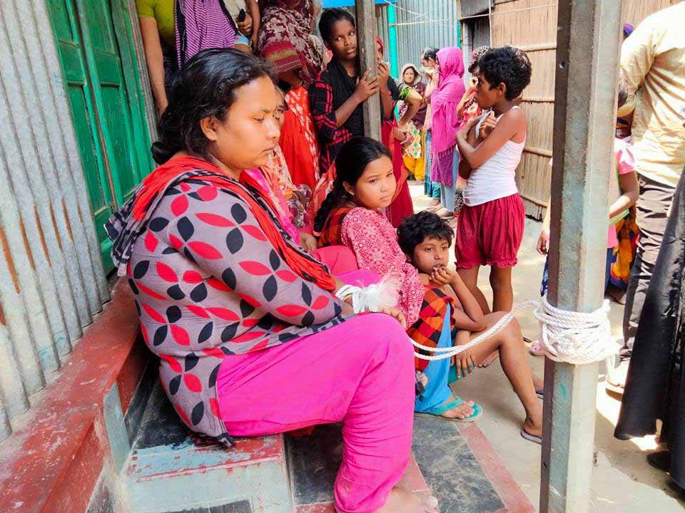 গোয়ালন্দে ব্লেড দিয়ে স্বামীর গোপনাঙ্গ কেটে দিলেন স্ত্রী
