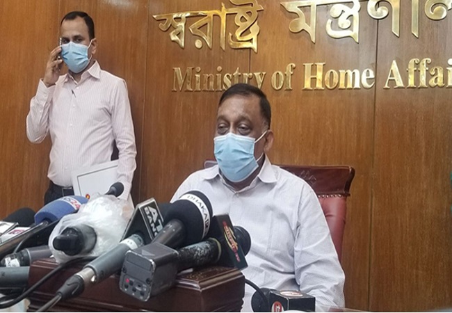 খালেদা জিয়াকে বিদেশ নেওয়ার আবেদন মঞ্জুর করতে পারছি না: স্বরাষ্ট্রমন্ত্রী