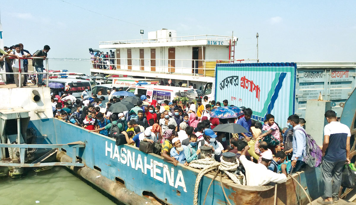 করোনা নিয়ন্ত্রণের সব ব্যবস্থাই ভেঙে পড়ছে