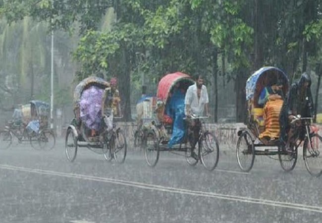 অবশেষে ঢাকায় স্বস্তির বৃষ্টি
